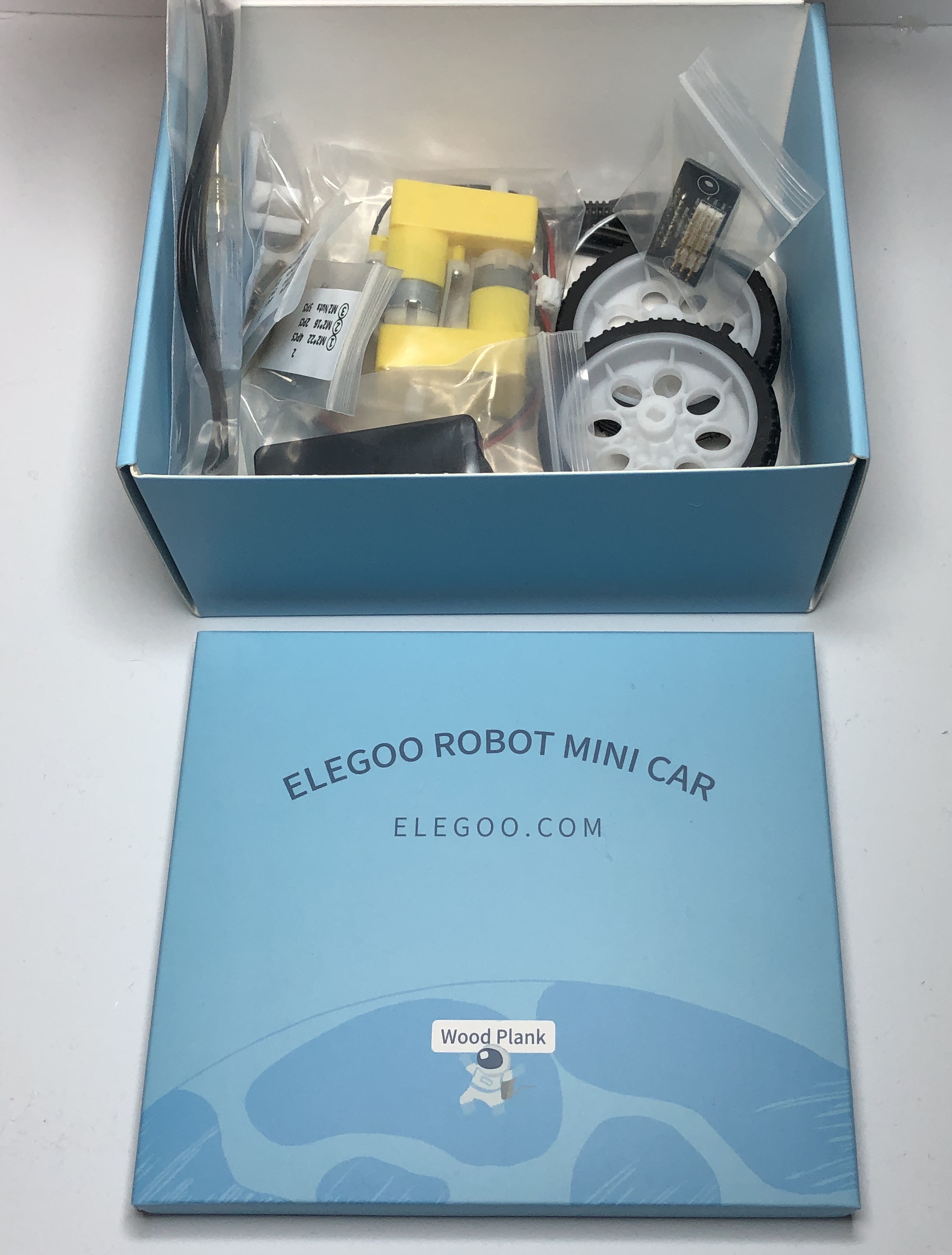 Elegoo Robot Mini Car Assembly